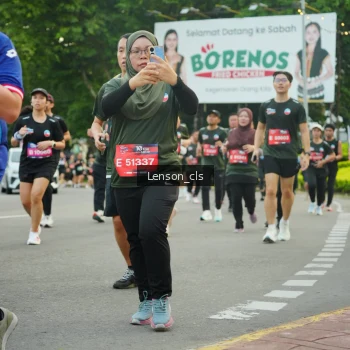 Runner Photo 3561202