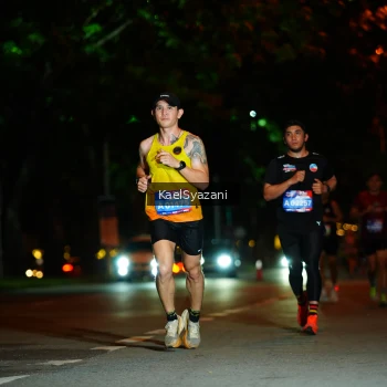 Runner Photo 3561209