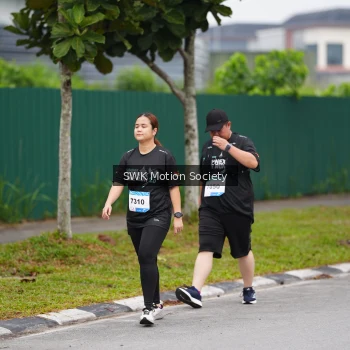 Runner Photo 3561213