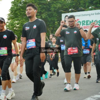 Runner Photo 3561218
