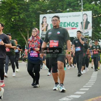 Runner Photo 3561243
