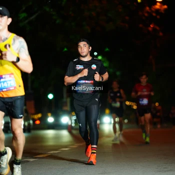 Runner Photo 3561244