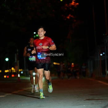 Runner Photo 3561269