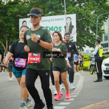 Runner Photo 3561300