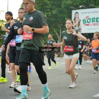 Runner Photo 3561312