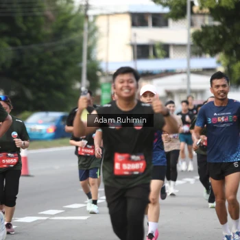 Runner Photo 3561331