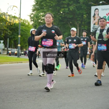 Runner Photo 3561353