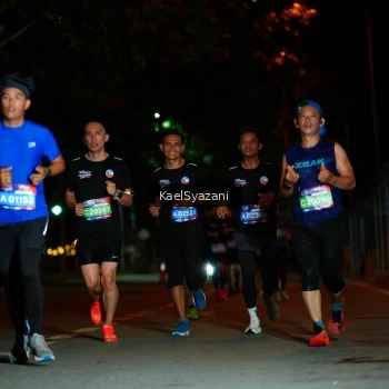 Runner Photo 3561369