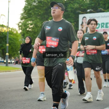 Runner Photo 3561373