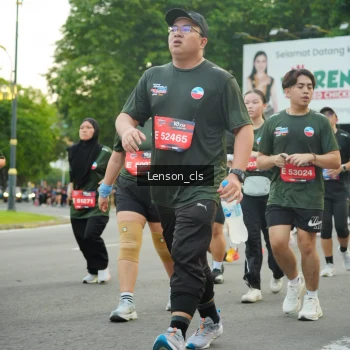 Runner Photo 3561376