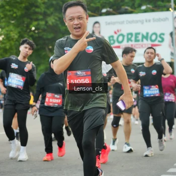 Runner Photo 3561436