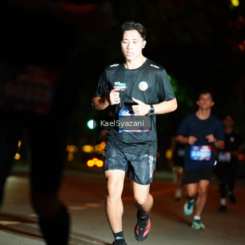 Runner Photo 3561456