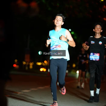 Runner Photo 3561500