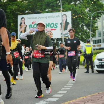 Runner Photo 3561513