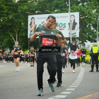 Runner Photo 3561575