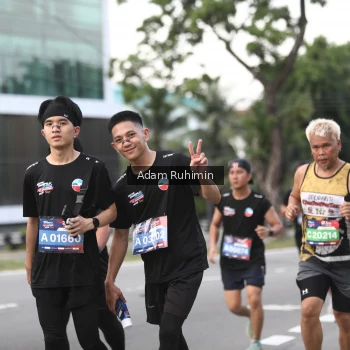 Runner Photo 3561578
