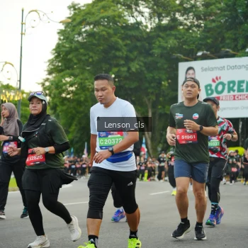 Runner Photo 3561586