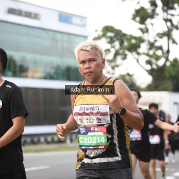 Runner Photo 3561599