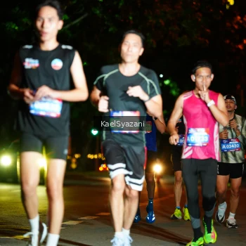 Runner Photo 3561609