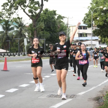 Runner Photo 3561631