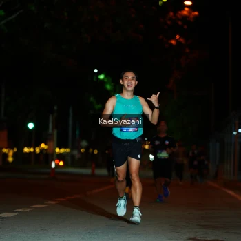Runner Photo 3561633