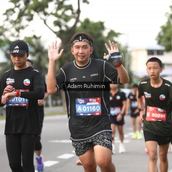 Runner Photo 3561662