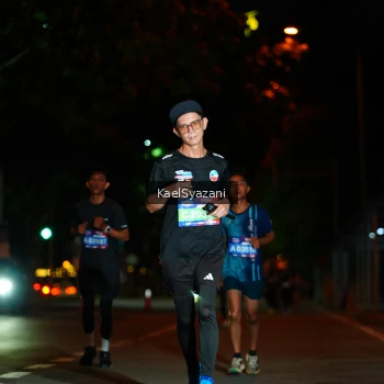Runner Photo 3561695