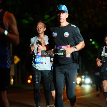 Runner Photo 3561696