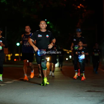 Runner Photo 3561699
