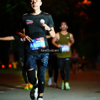 Runner Photo 3561753