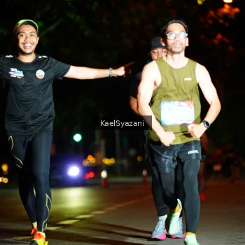 Runner Photo 3561768