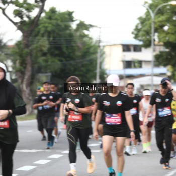 Runner Photo 3561794