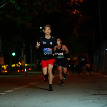 Runner Photo 3561795