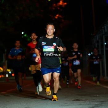 Runner Photo 3561851