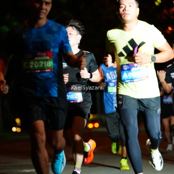 Runner Photo 3561868