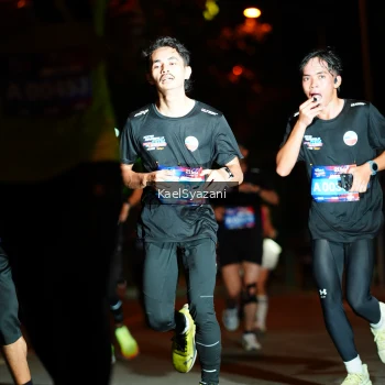 Runner Photo 3561872