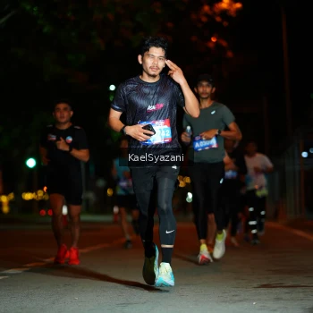 Runner Photo 3561933