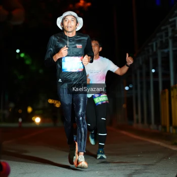 Runner Photo 3561973