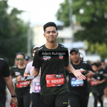 Runner Photo 3562106