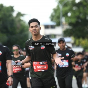 Runner Photo 3562111