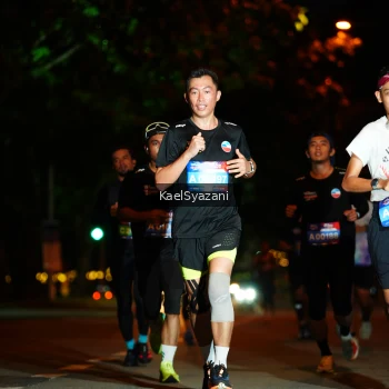 Runner Photo 3562120