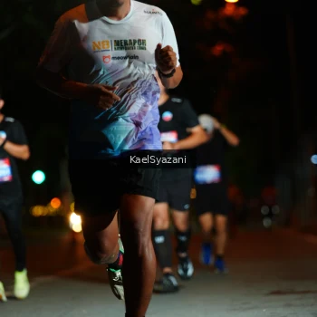 Runner Photo 3562198