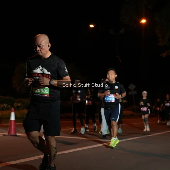 Runner Photo 3562217