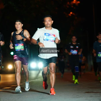 Runner Photo 3562305