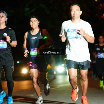 Runner Photo 3562330