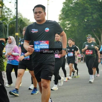 Runner Photo 3562396