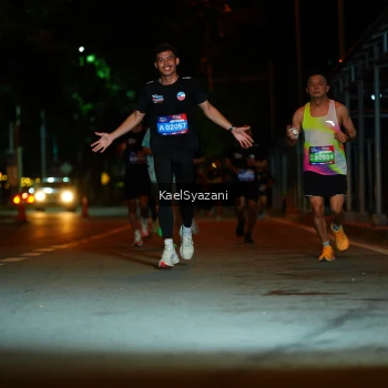 Runner Photo 3562729
