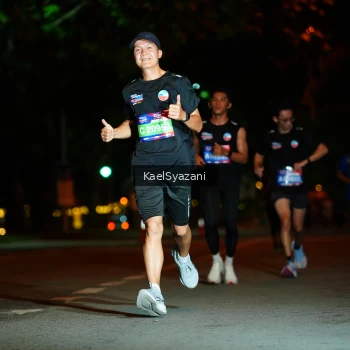 Runner Photo 3562871