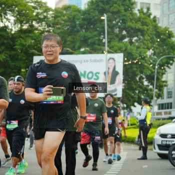 Runner Photo 3562873