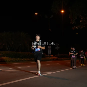 Runner Photo 3562905